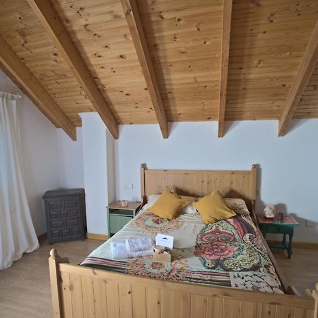 Casa Con Jardin, 4 Habitaciones Y Mucho Encanto En セルセディリャ エクステリア 写真