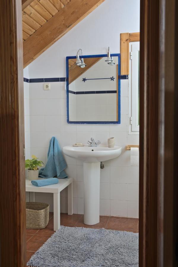 Casa Con Jardin, 4 Habitaciones Y Mucho Encanto En セルセディリャ エクステリア 写真