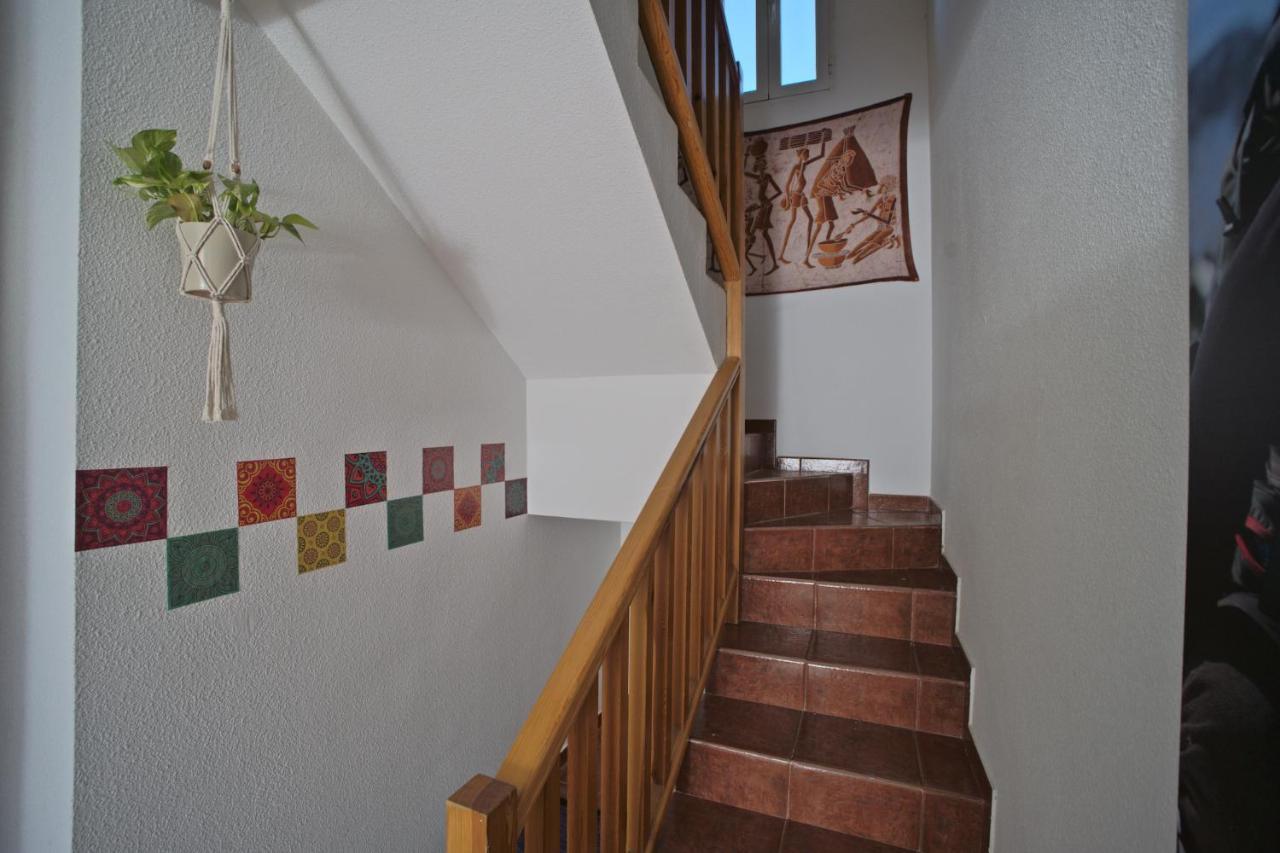 Casa Con Jardin, 4 Habitaciones Y Mucho Encanto En セルセディリャ エクステリア 写真